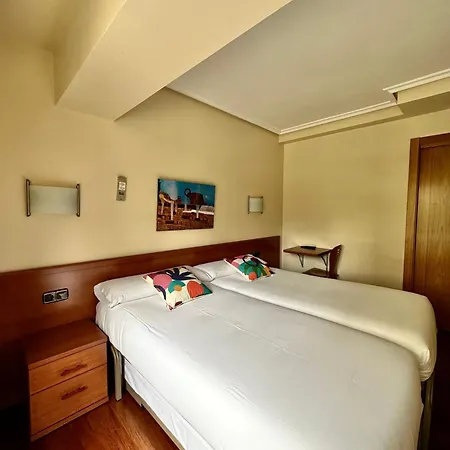 Anoeta בית הארחה 3*