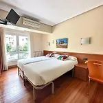 Πανσιόν Anoeta Σαν Σεμπαστιάν